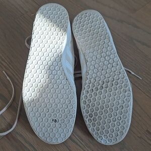 Image thumbnail 6